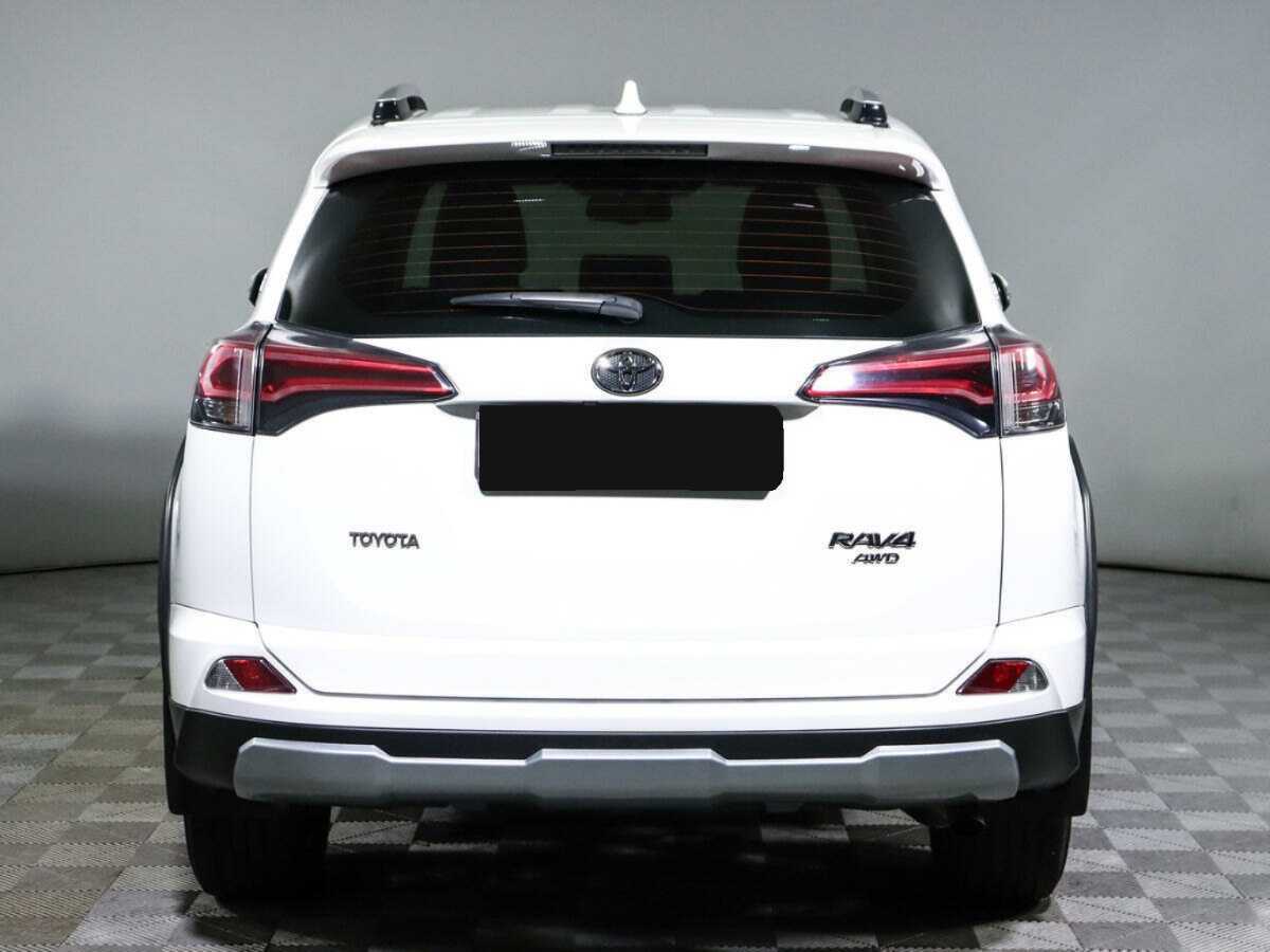 Купить Toyota RAV4 с пробегом. Фото: #4