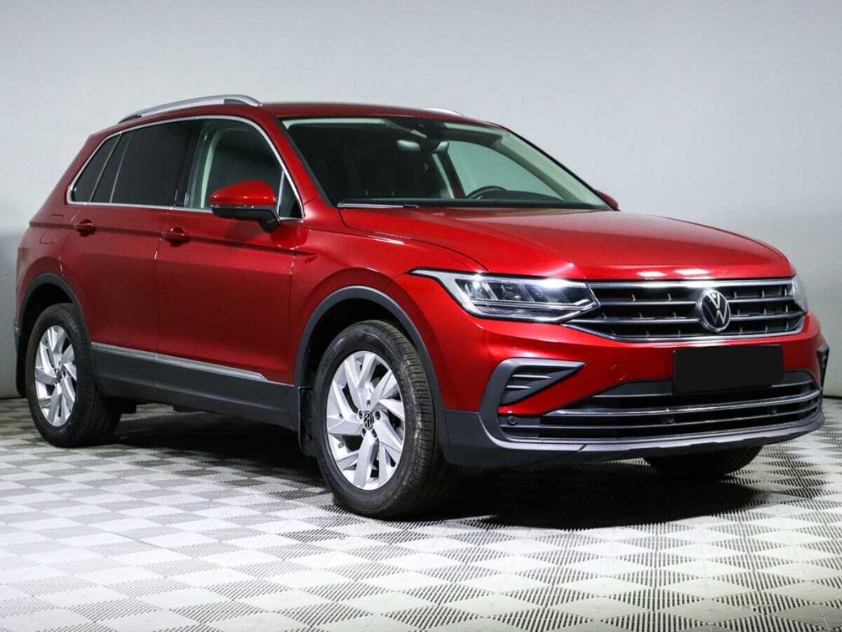 Купить Volkswagen Tiguan с пробегом. Фото: #2