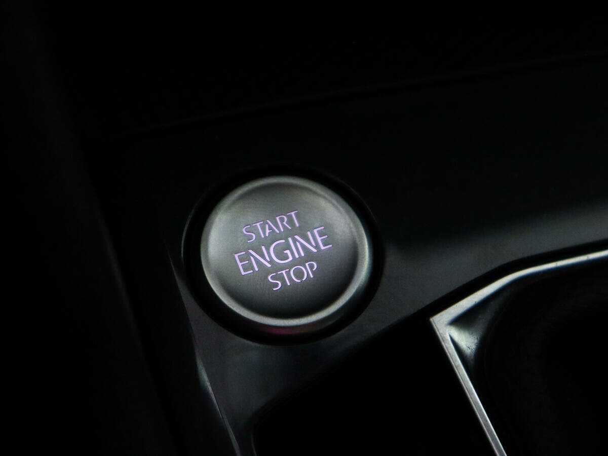 Купить Volkswagen Tiguan с пробегом. Фото: #13