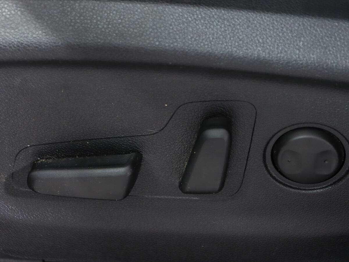 Купить Kia Sorento с пробегом. Фото: #22