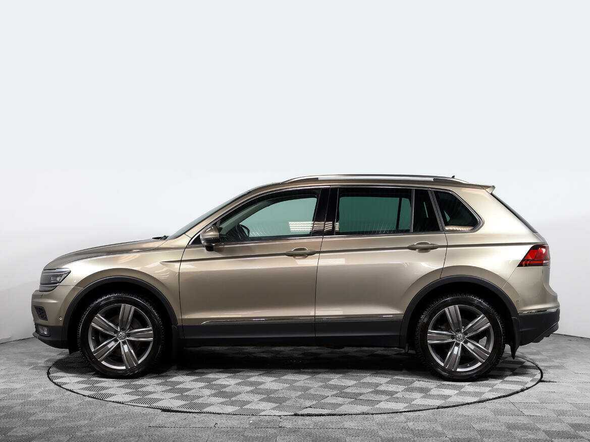 Купить Volkswagen Tiguan с пробегом. Фото: #6