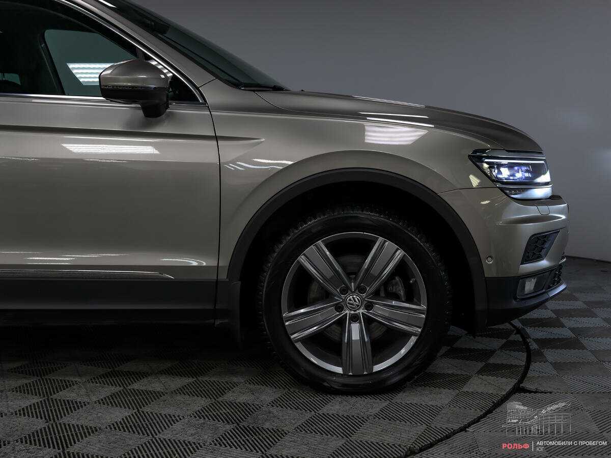 Купить Volkswagen Tiguan с пробегом. Фото: #17