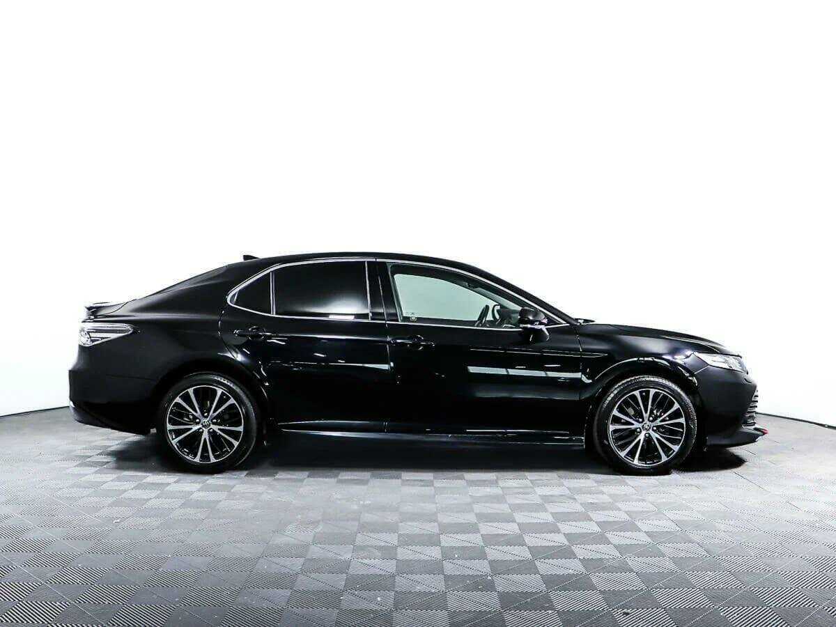 Купить Toyota Camry с пробегом. Фото: #3