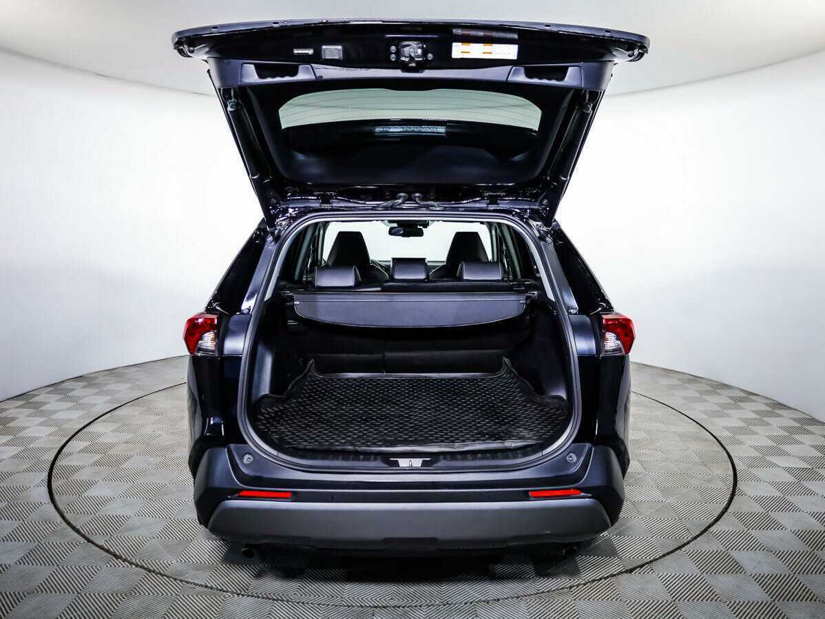Купить Toyota RAV4 с пробегом. Фото: #18
