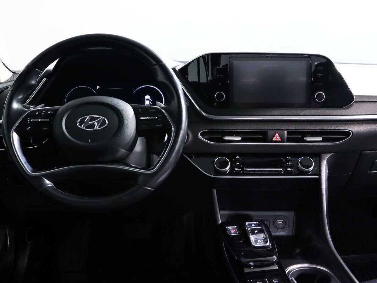 Купить Hyundai Sonata с пробегом. Фото: #9