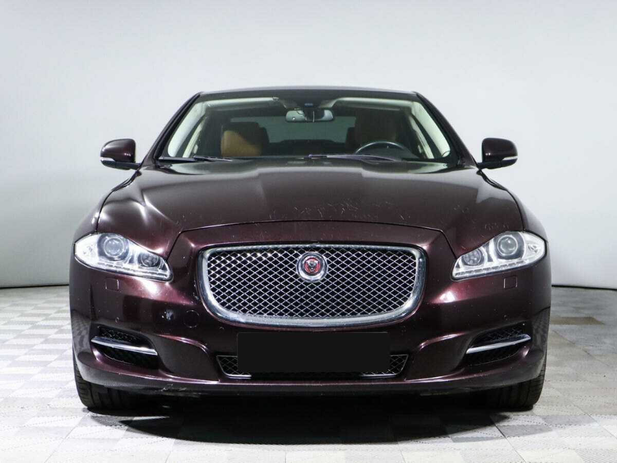 Купить Jaguar XJ с пробегом. Фото: #1