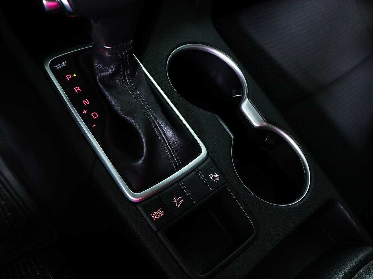 Купить Kia Sportage с пробегом. Фото: #17