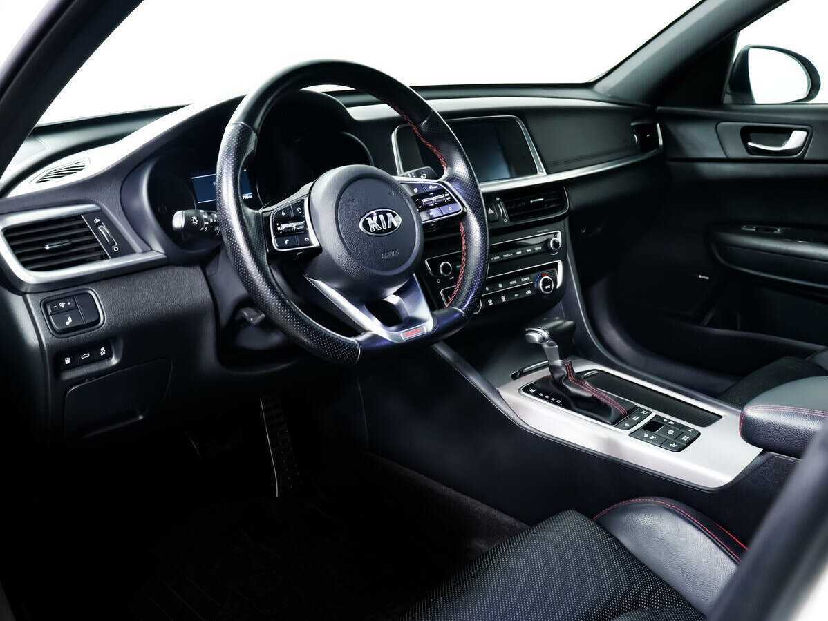 Купить Kia Optima с пробегом. Фото: #12