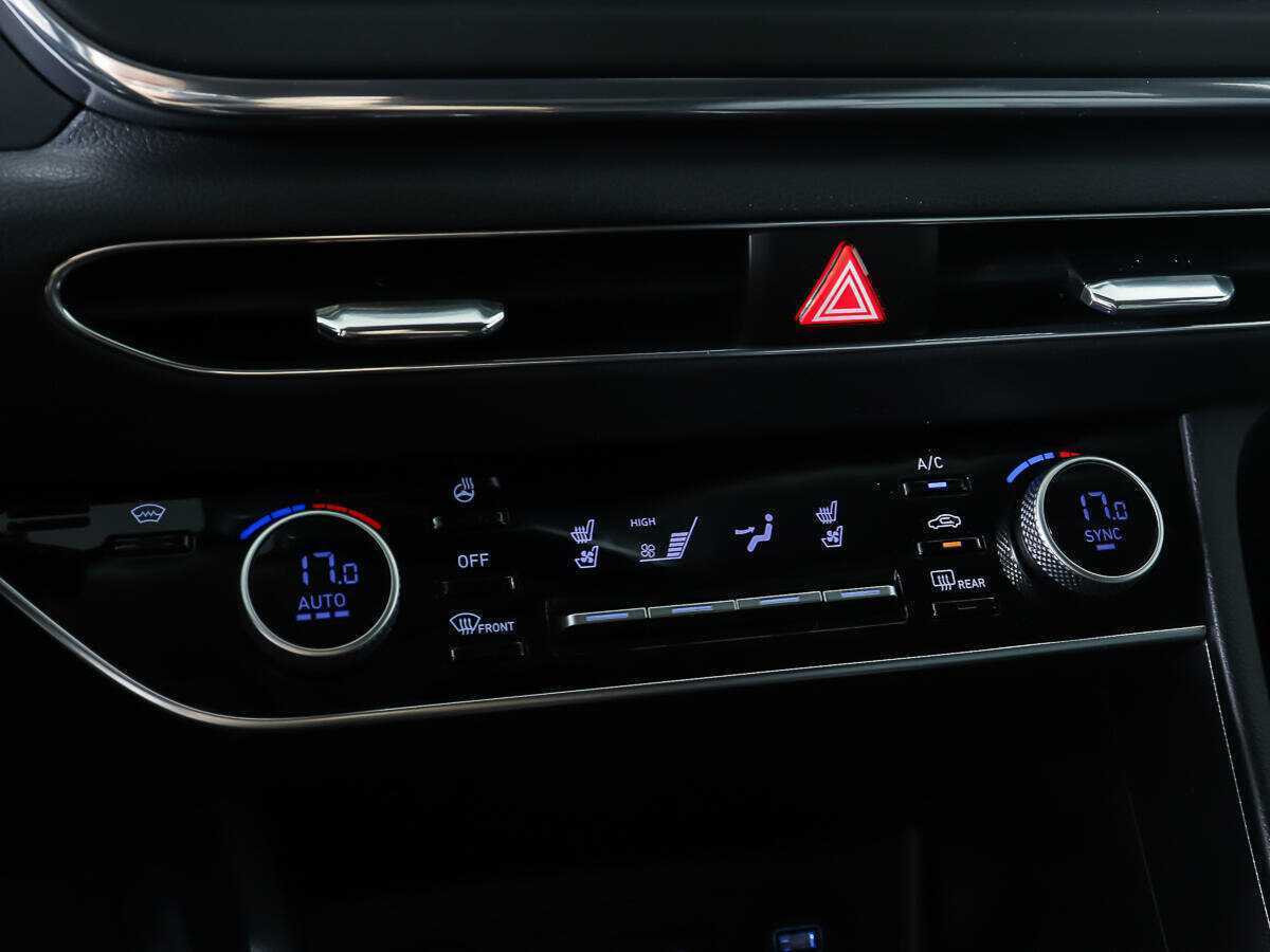 Купить Hyundai Sonata с пробегом. Фото: #19