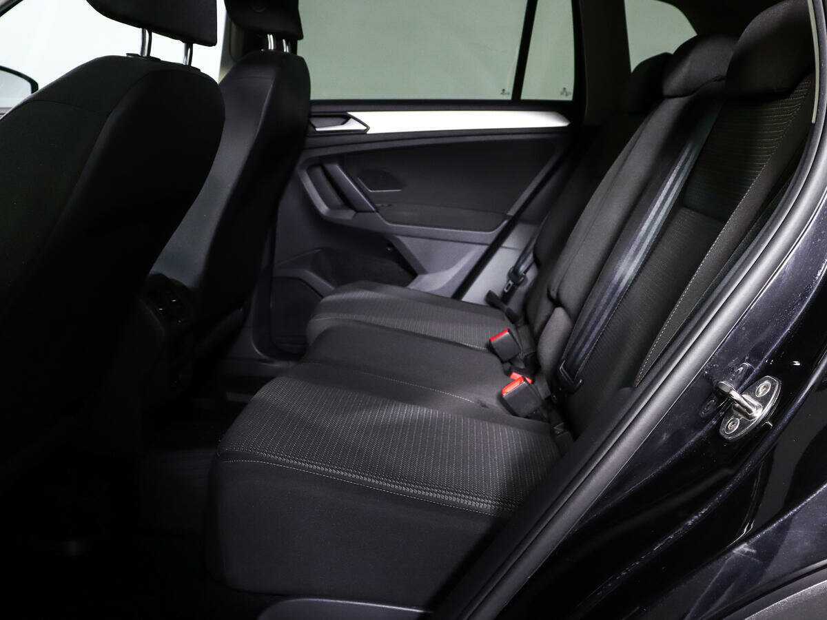 Купить Volkswagen Tiguan с пробегом. Фото: #7