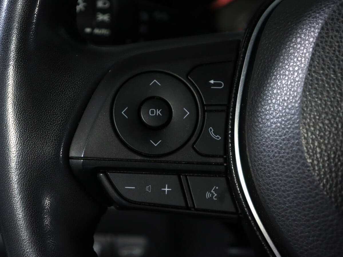 Купить Toyota RAV4 с пробегом. Фото: #17