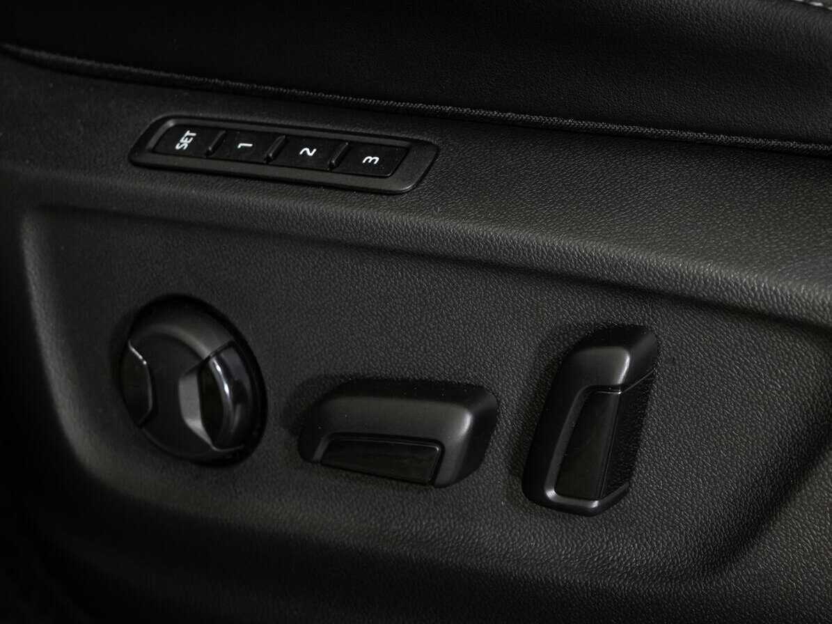 Купить Skoda Karoq с пробегом. Фото: #19