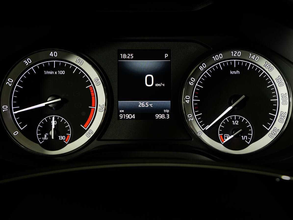 Купить Skoda Karoq с пробегом. Фото: #21