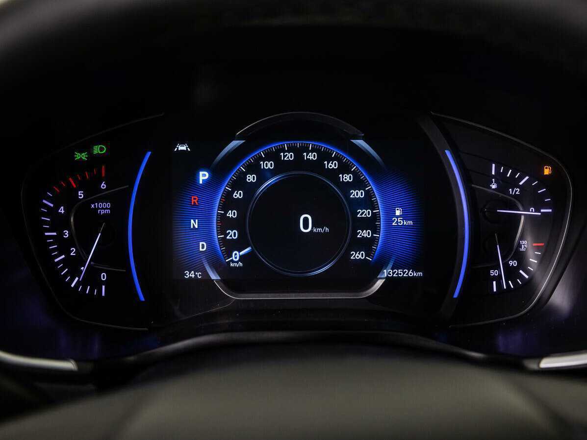 Купить Hyundai Santa Fe с пробегом. Фото: #9