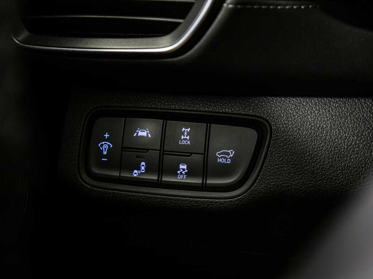 Купить Hyundai Santa Fe с пробегом. Фото: #14