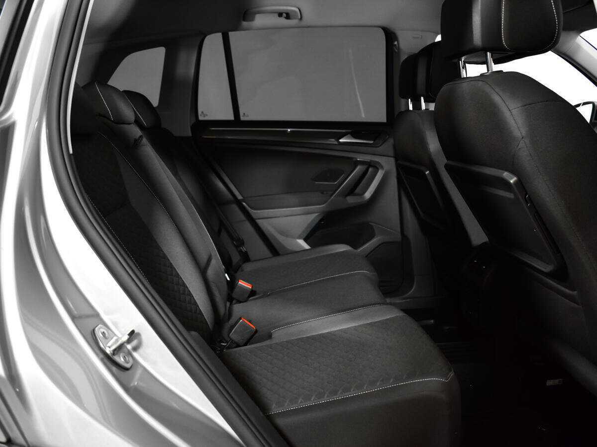 Купить Volkswagen Tiguan с пробегом. Фото: #11