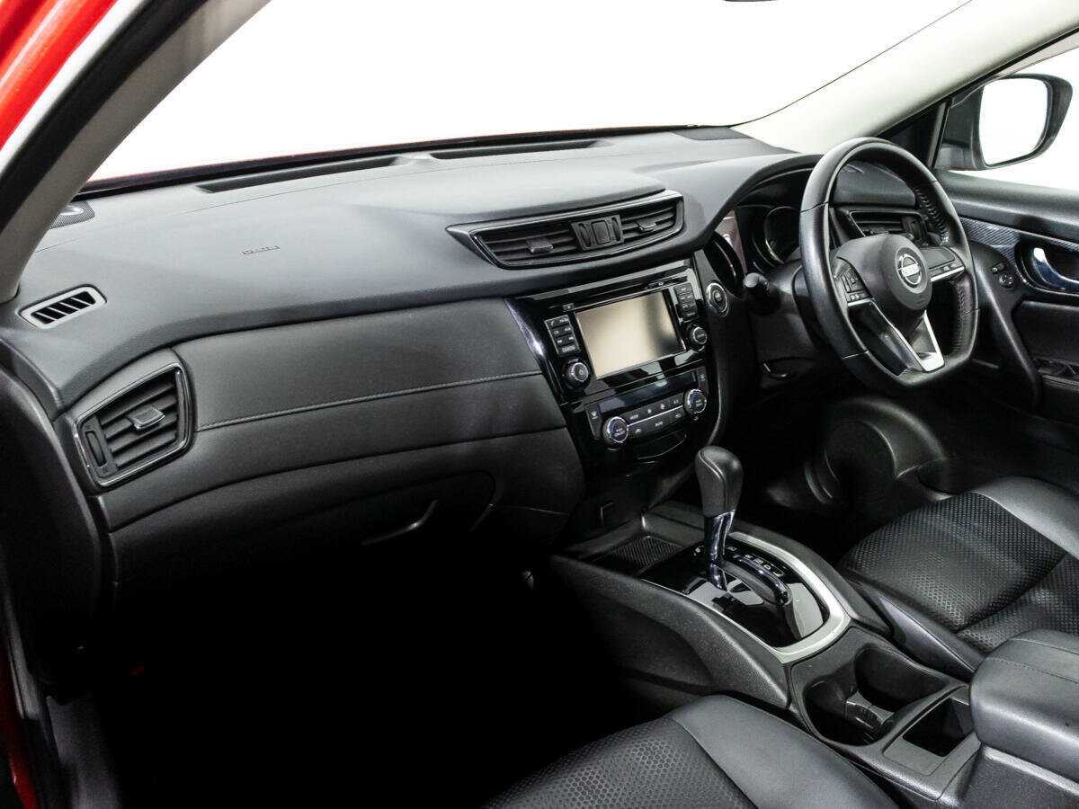 Купить Nissan X-Trail с пробегом. Фото: #8