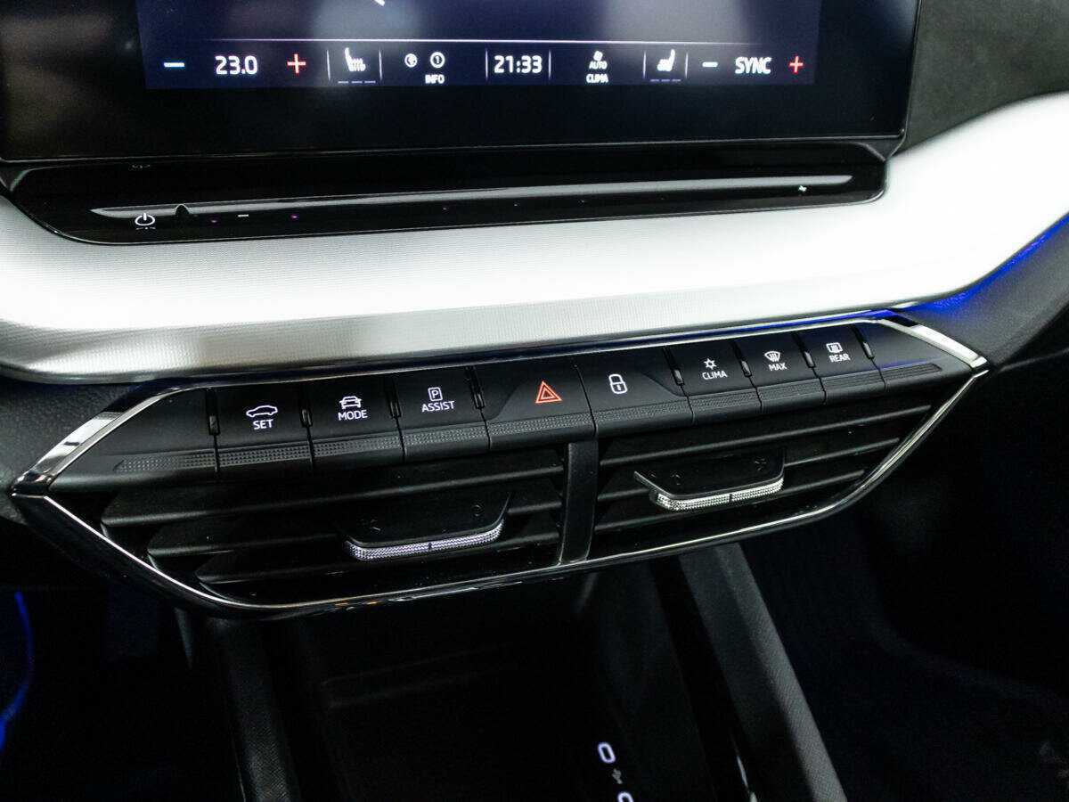 Купить Skoda Octavia с пробегом. Фото: #16