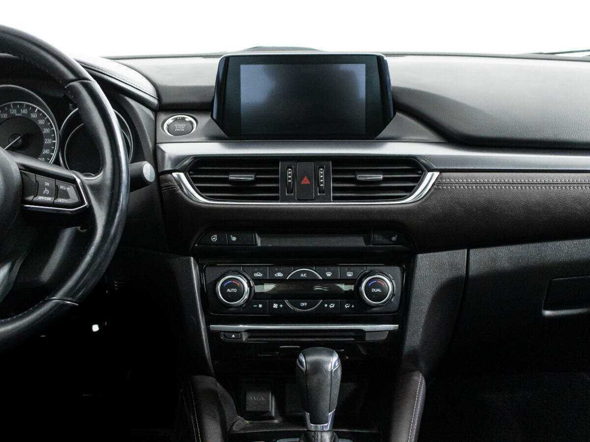 Купить Mazda 6 с пробегом. Фото: #13