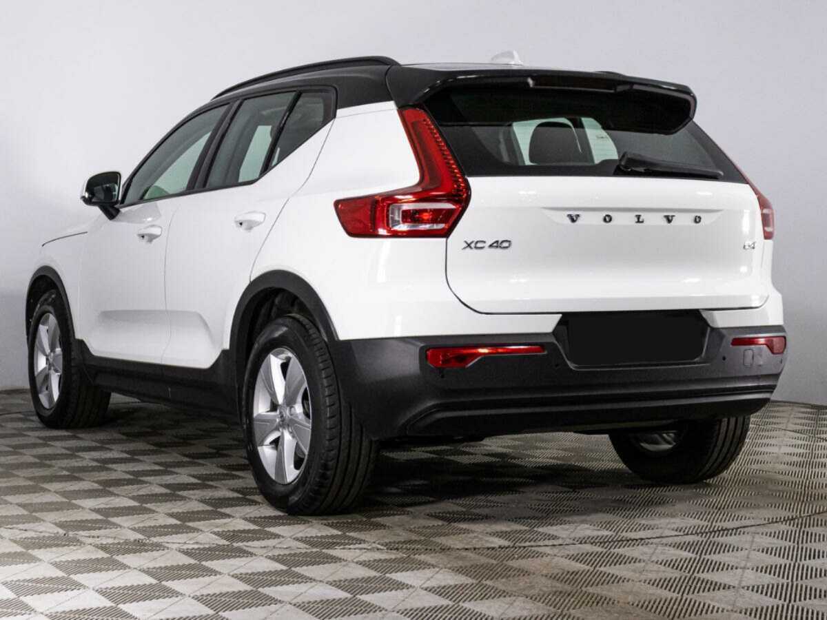 Купить Volvo XC40 с пробегом. Фото: #6