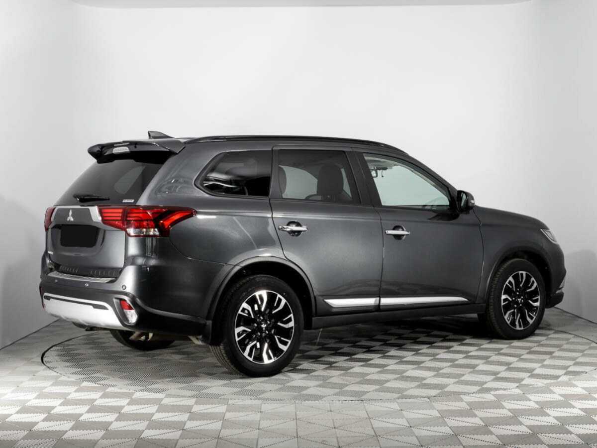 Купить Mitsubishi Outlander с пробегом. Фото: #4