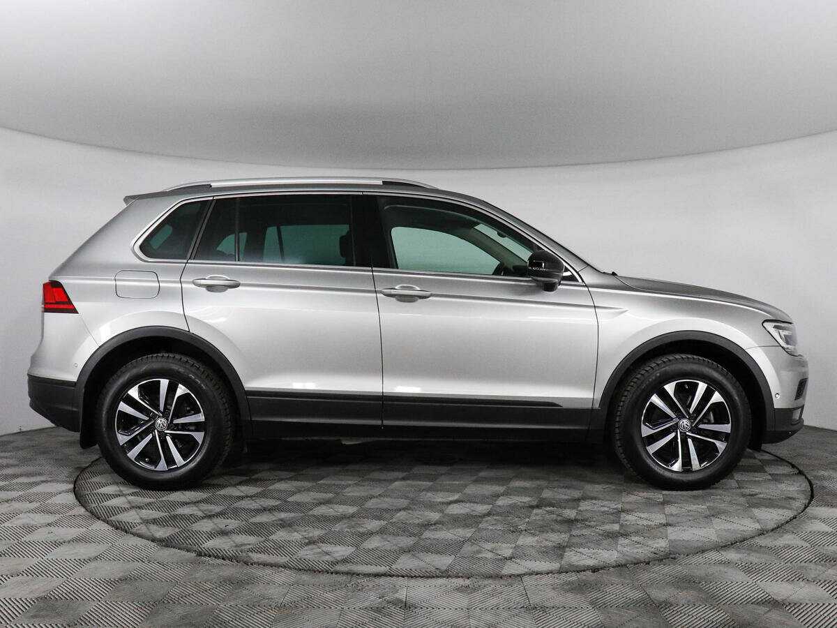 Купить Volkswagen Tiguan с пробегом. Фото: #3