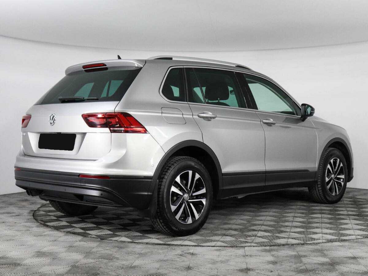 Купить Volkswagen Tiguan с пробегом. Фото: #4