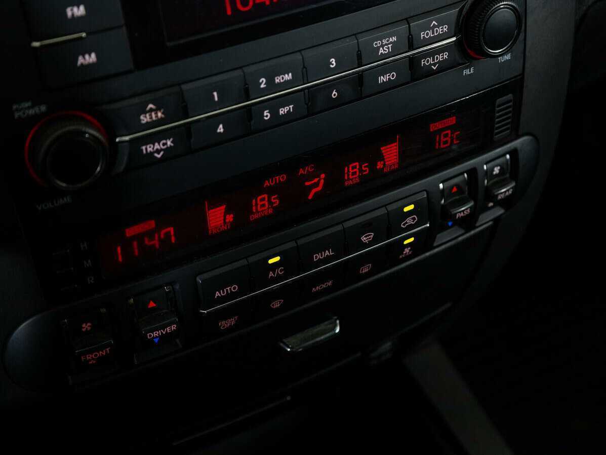 Купить Kia Mohave с пробегом. Фото: #16