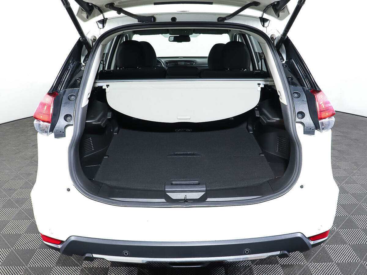 Купить Nissan X-Trail с пробегом. Фото: #8