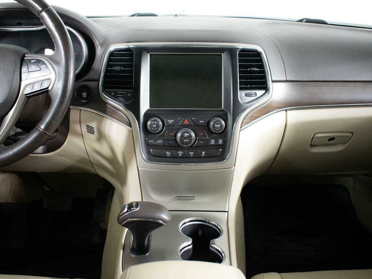 Купить Jeep Grand Cherokee с пробегом. Фото: #10