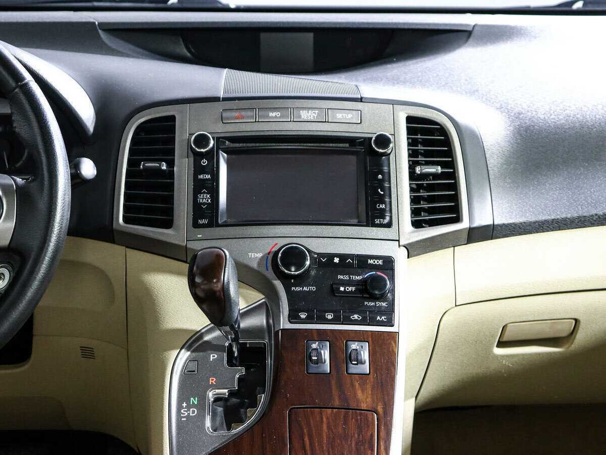 Купить Toyota Venza с пробегом. Фото: #12