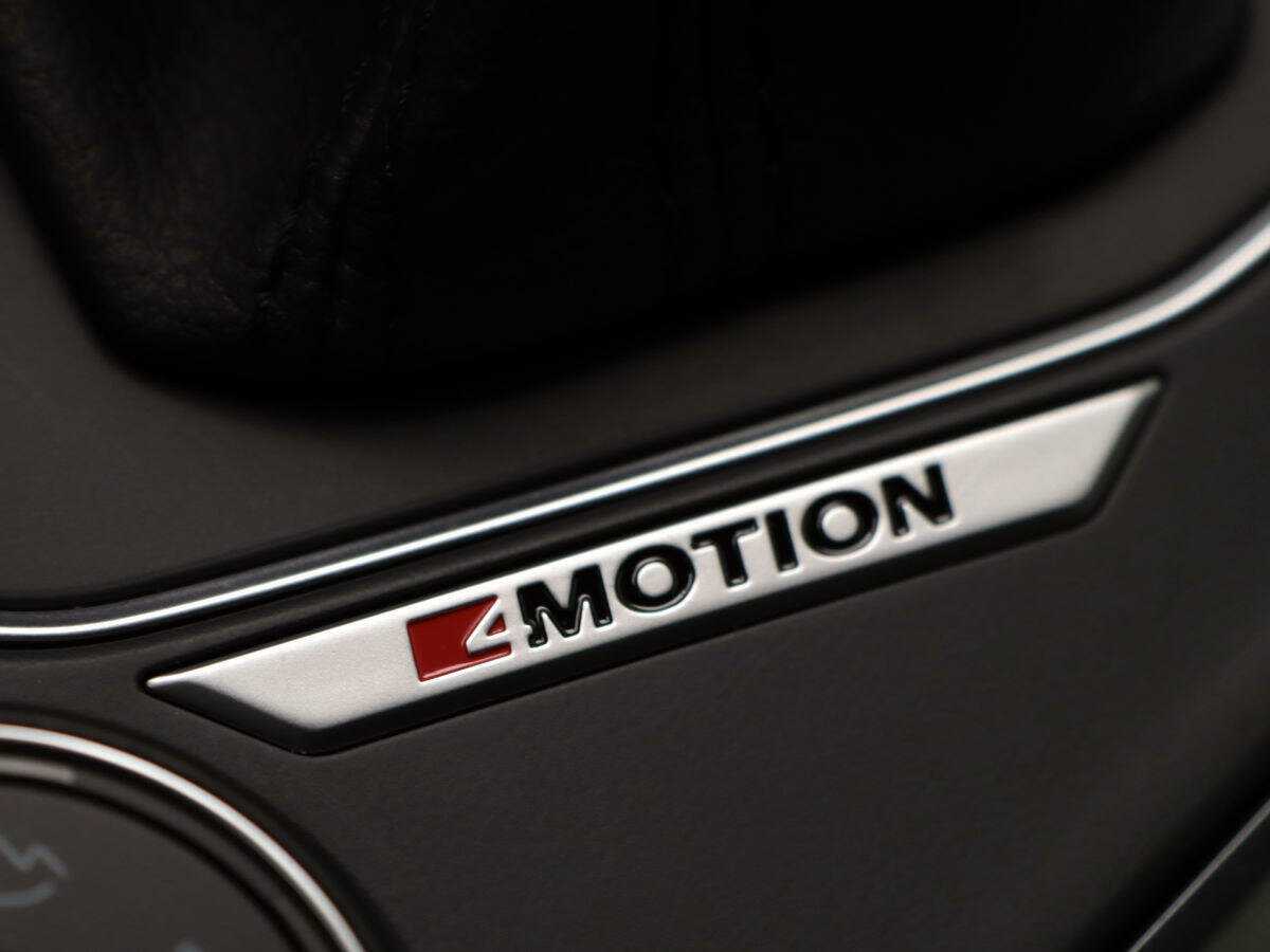 Купить Volkswagen Tiguan с пробегом. Фото: #17