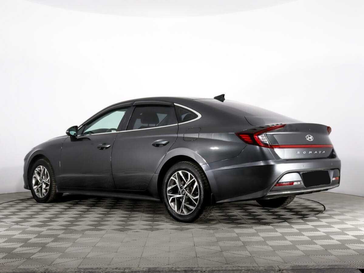 Купить Hyundai Sonata с пробегом. Фото: #4
