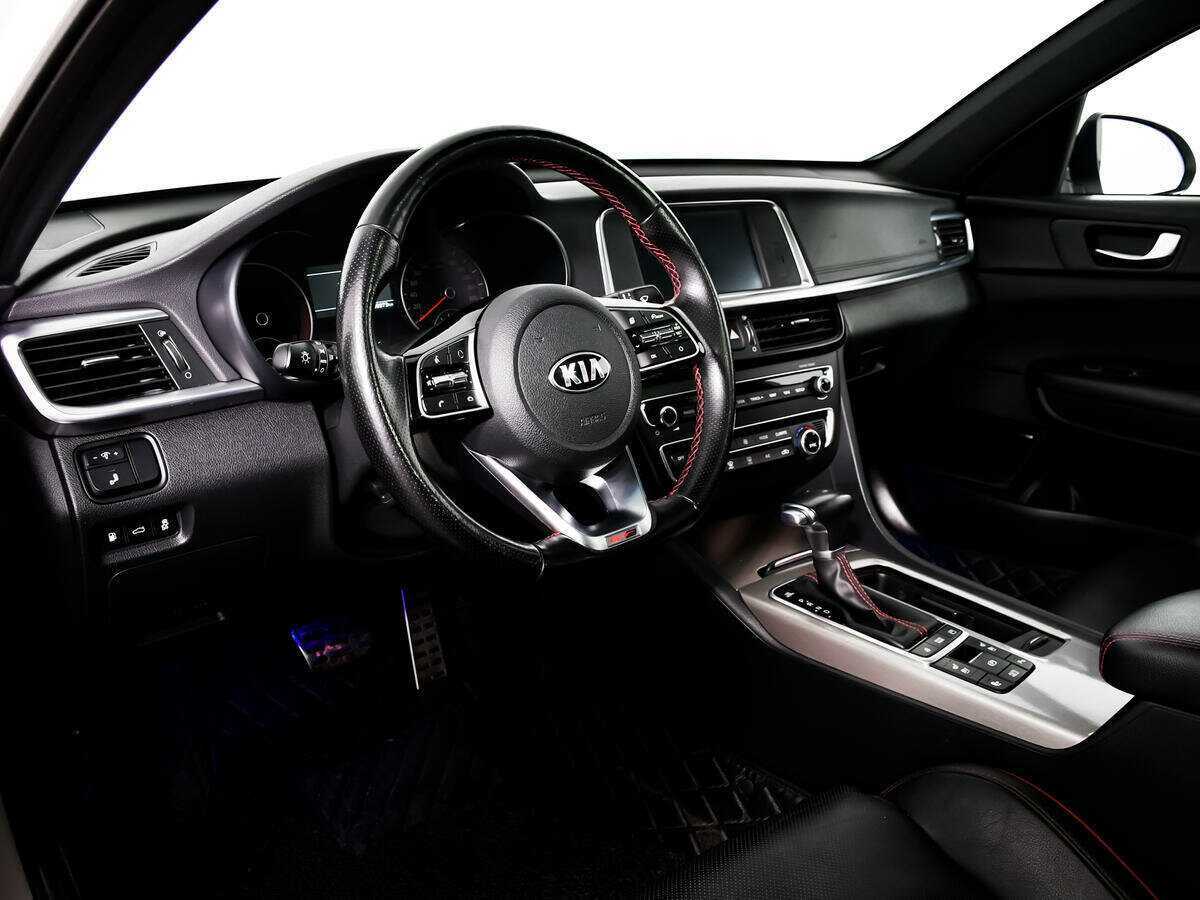 Купить Kia Optima с пробегом. Фото: #11