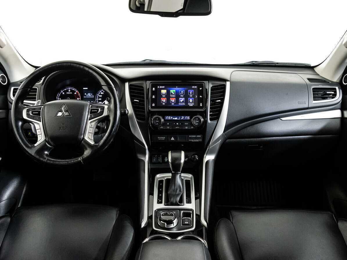 Купить Mitsubishi Pajero Sport с пробегом. Фото: #7