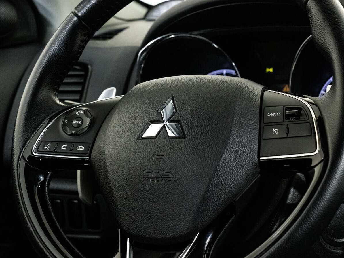 Купить Mitsubishi ASX с пробегом. Фото: #9