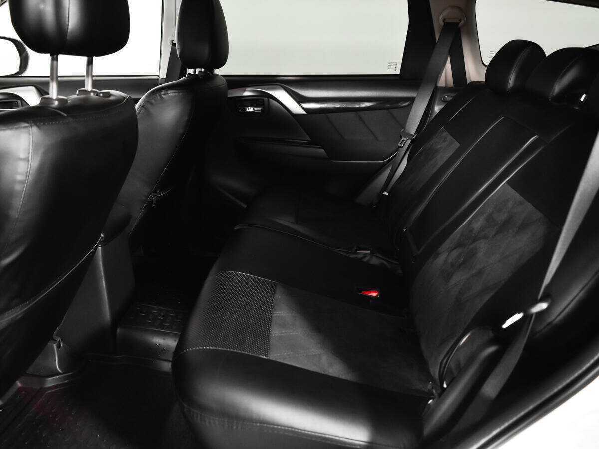 Купить Mitsubishi Pajero Sport с пробегом. Фото: #7