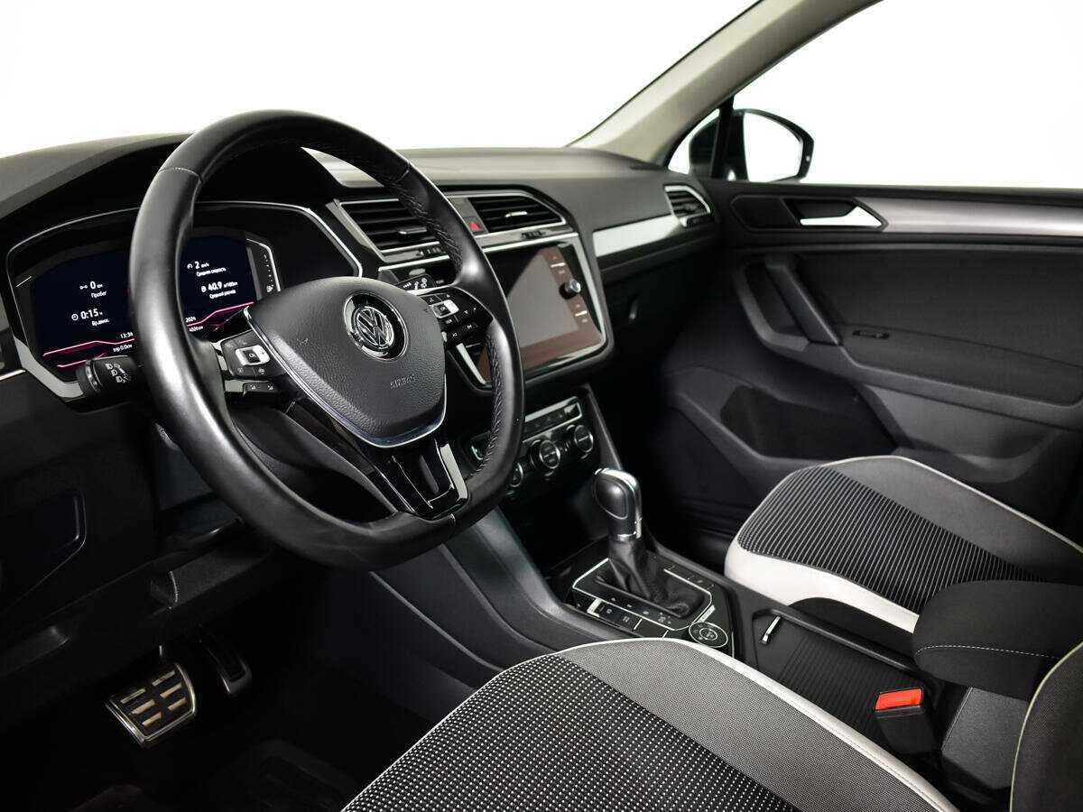 Купить Volkswagen Tiguan с пробегом. Фото: #11