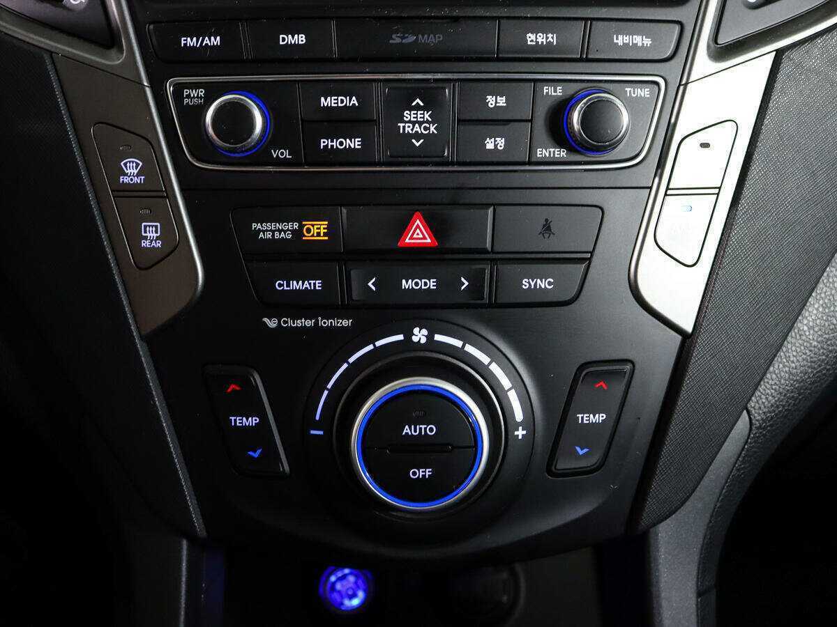 Купить Hyundai Santa Fe с пробегом. Фото: #23