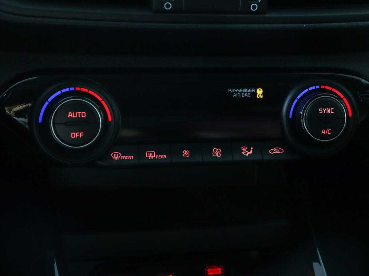 Купить Kia Cerato с пробегом. Фото: #15