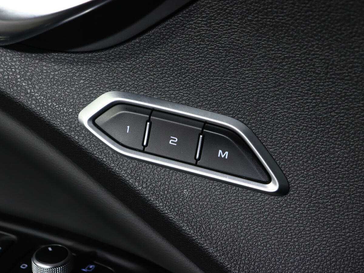 Купить Geely Tugella с пробегом. Фото: #18