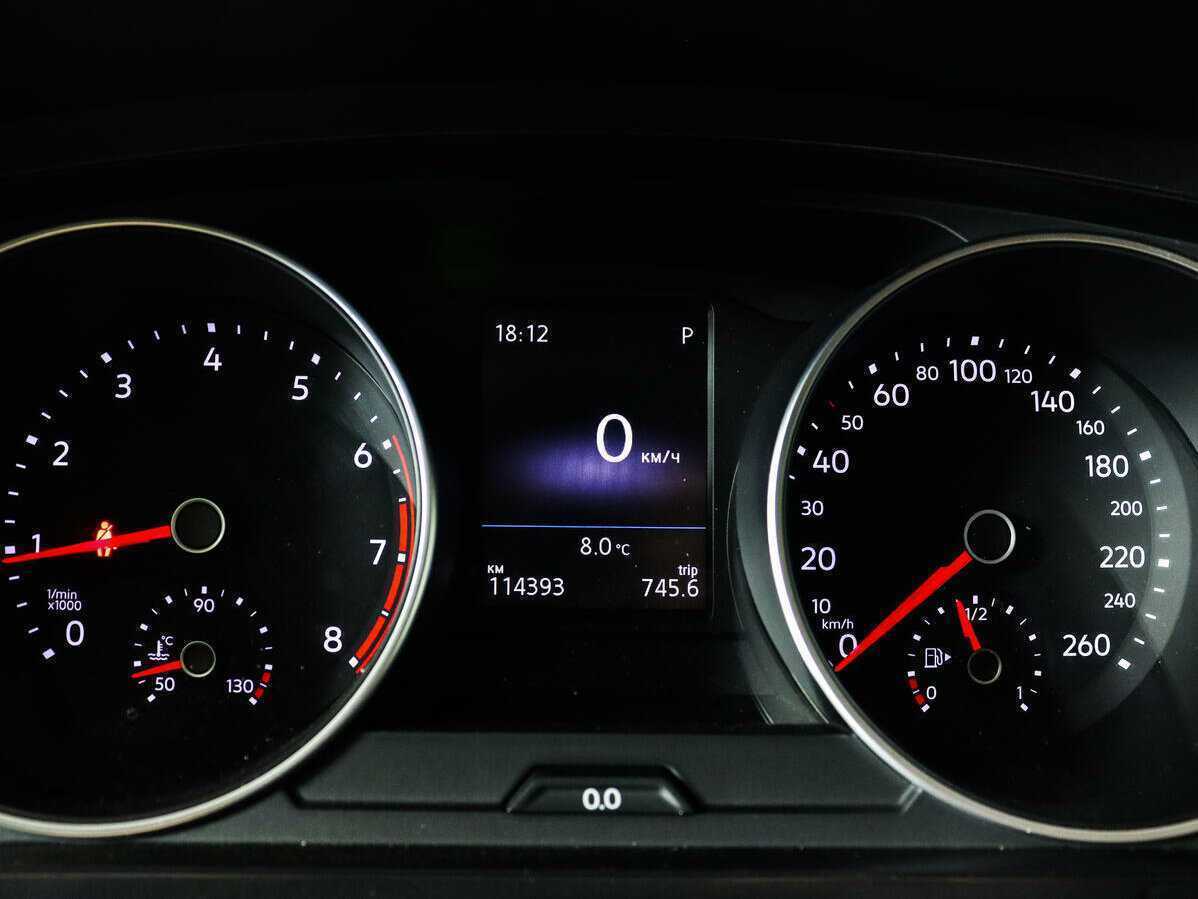Купить Volkswagen Tiguan с пробегом. Фото: #8