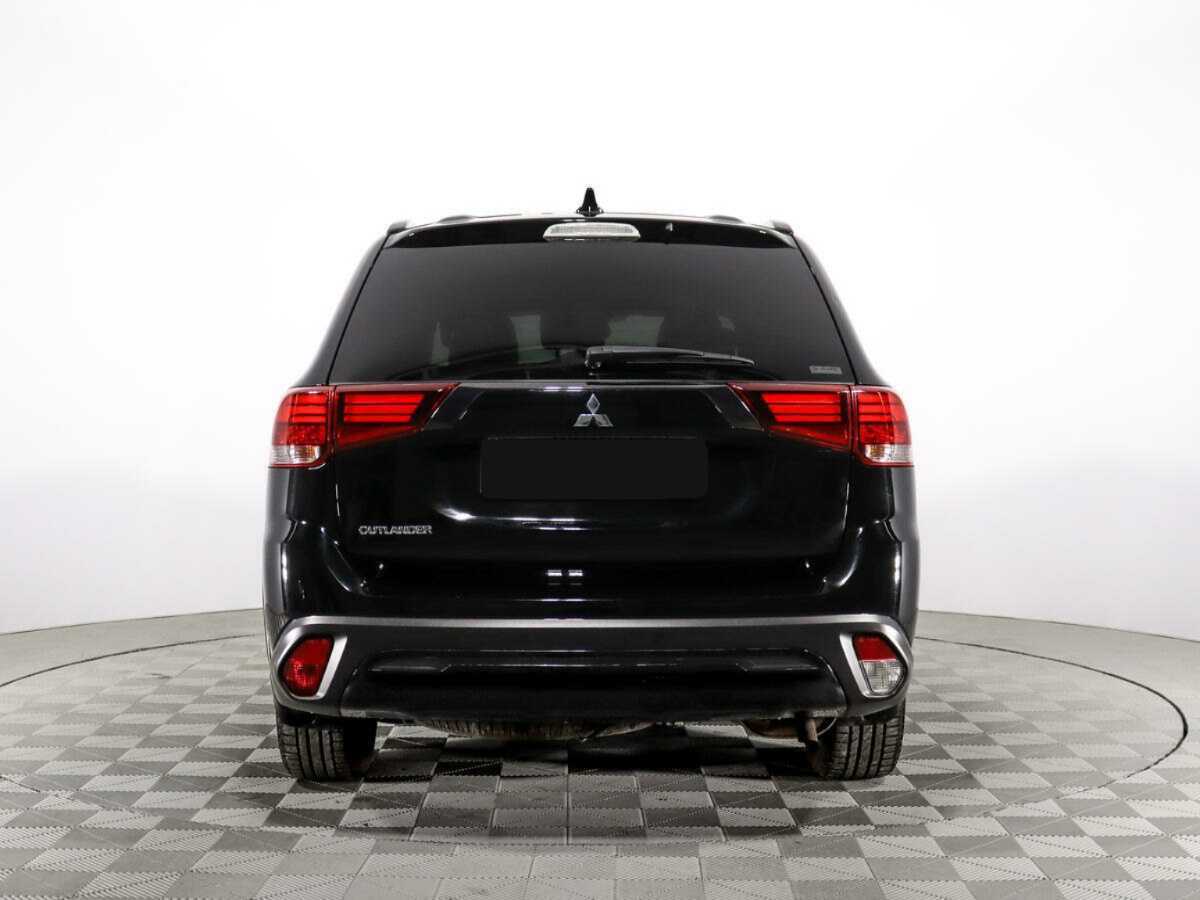Купить Mitsubishi Outlander с пробегом. Фото: #5