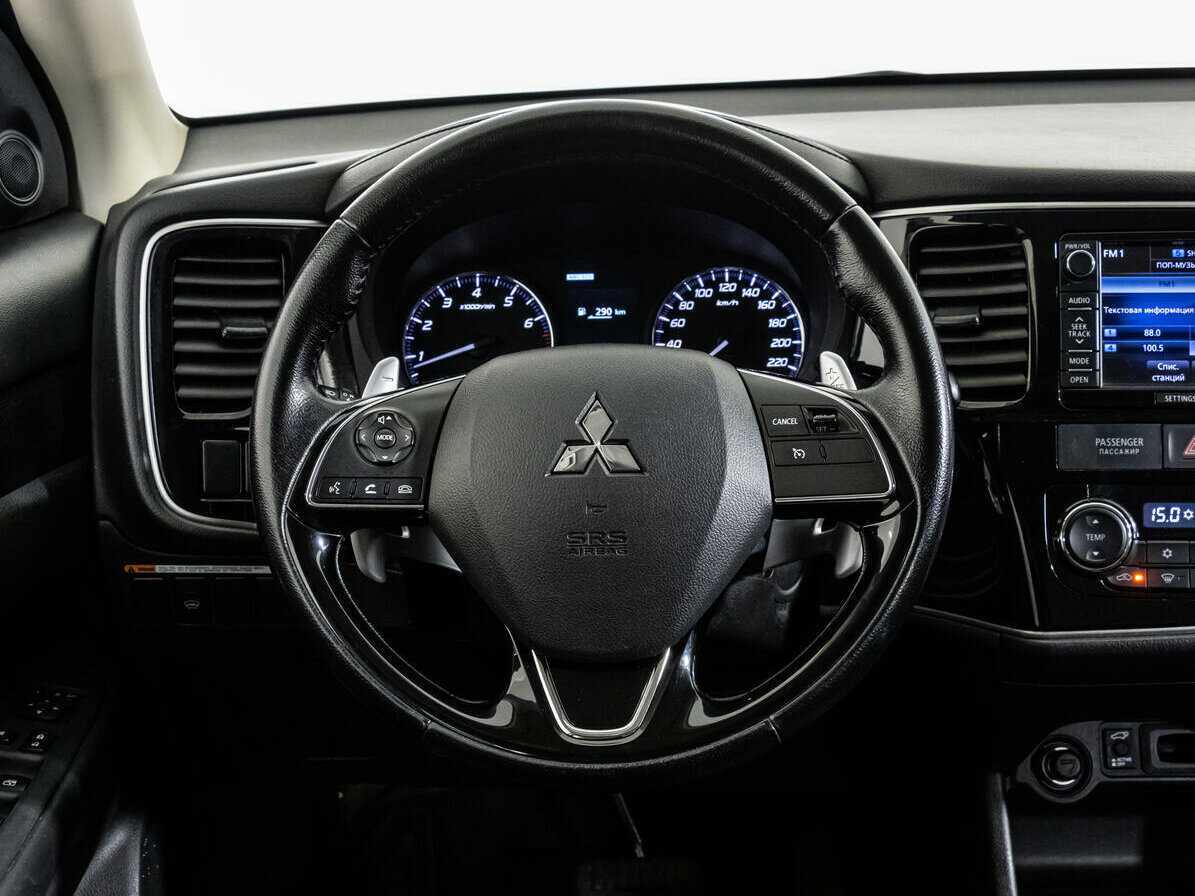 Купить Mitsubishi Outlander с пробегом. Фото: #11