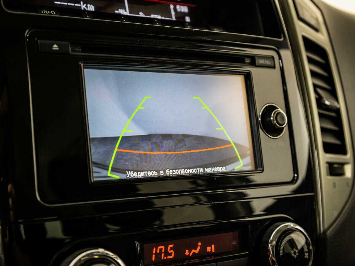 Купить Mitsubishi Pajero с пробегом. Фото: #10