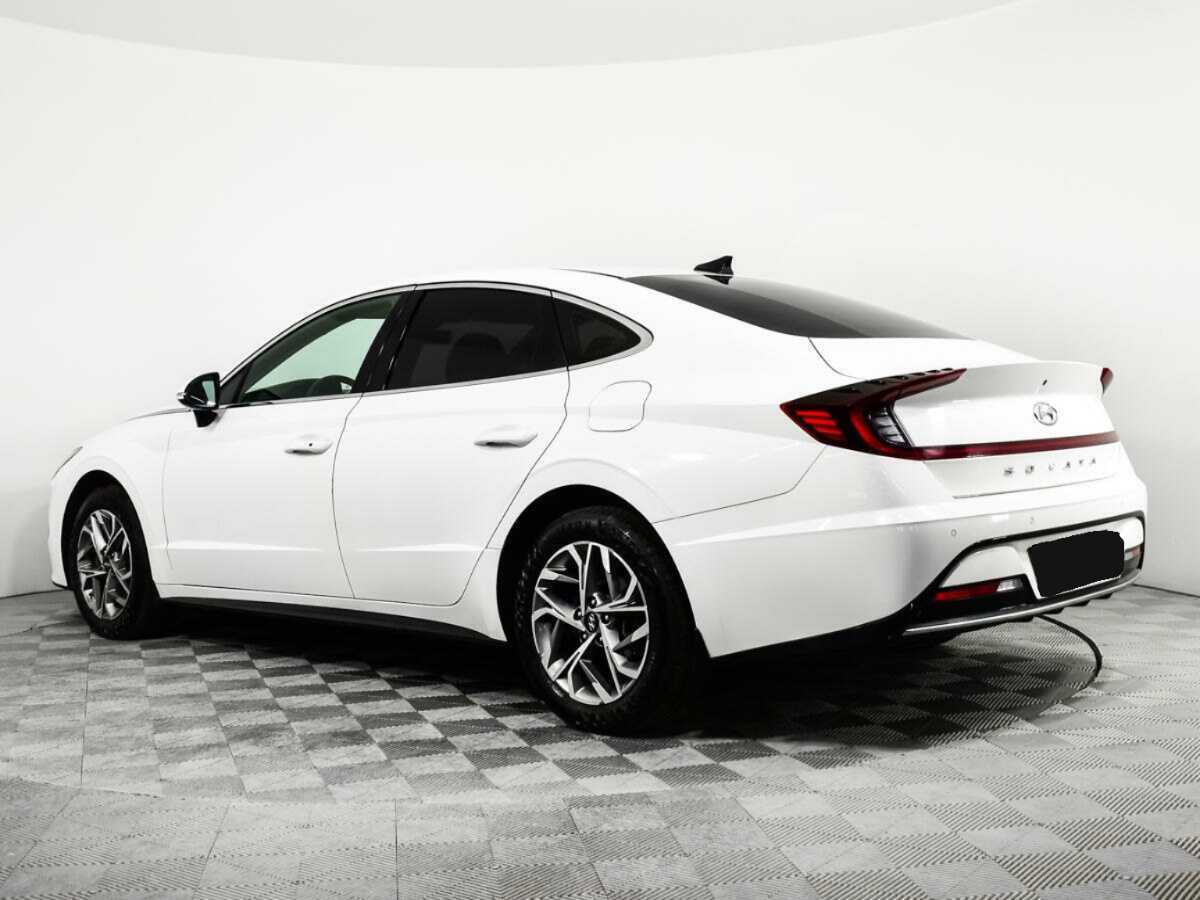 Купить Hyundai Sonata с пробегом. Фото: #5