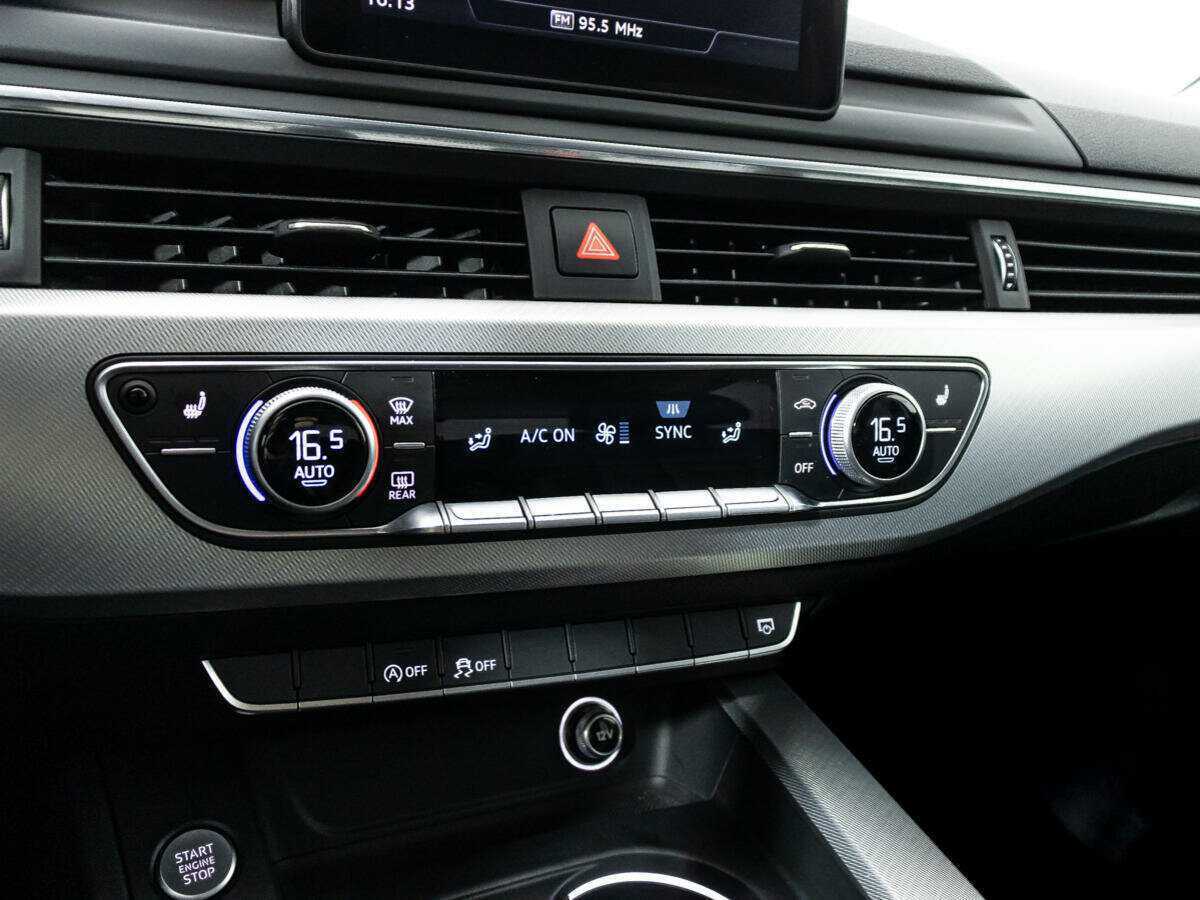 Купить Audi A4 с пробегом. Фото: #15