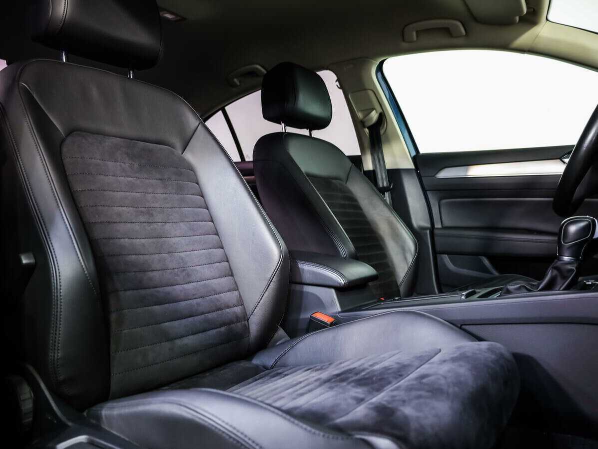 Купить Volkswagen Passat с пробегом. Фото: #10