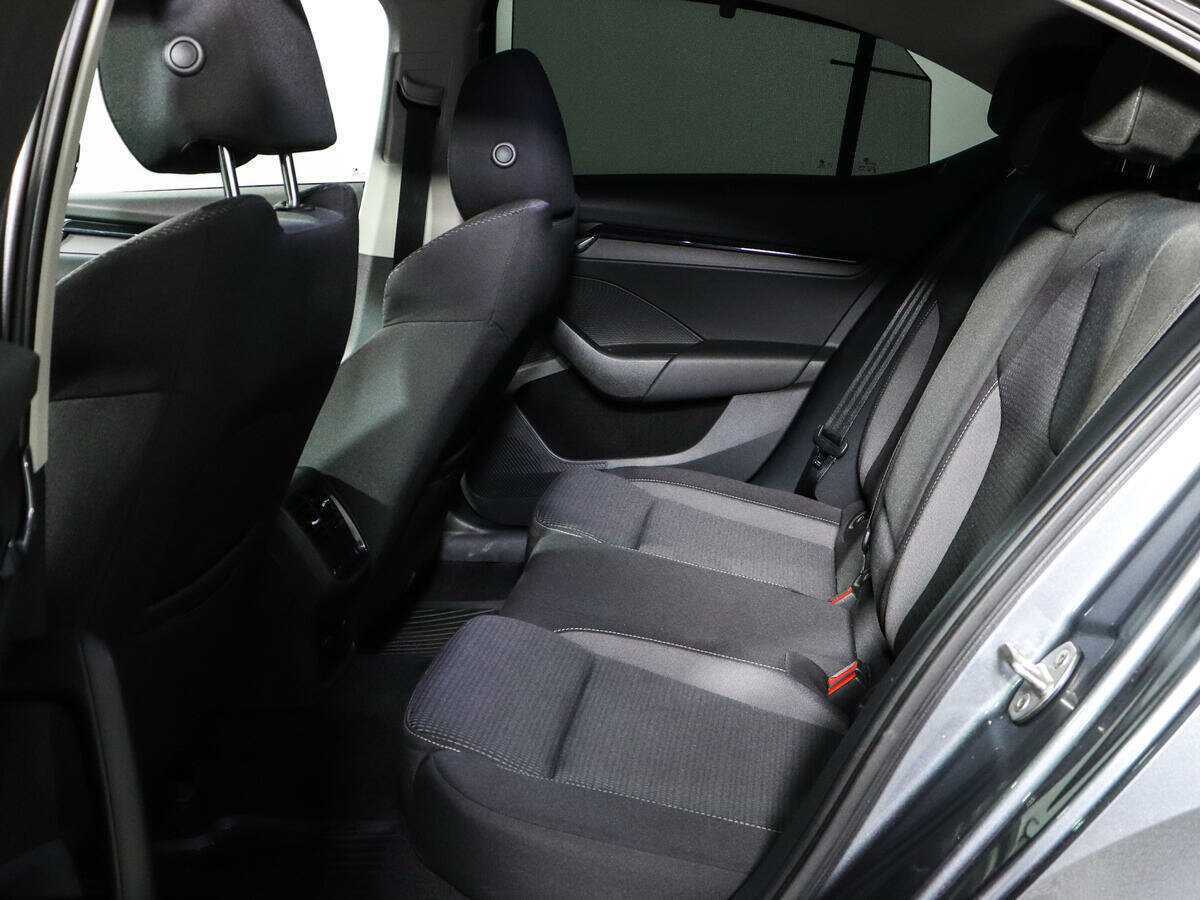 Купить Skoda Octavia с пробегом. Фото: #8