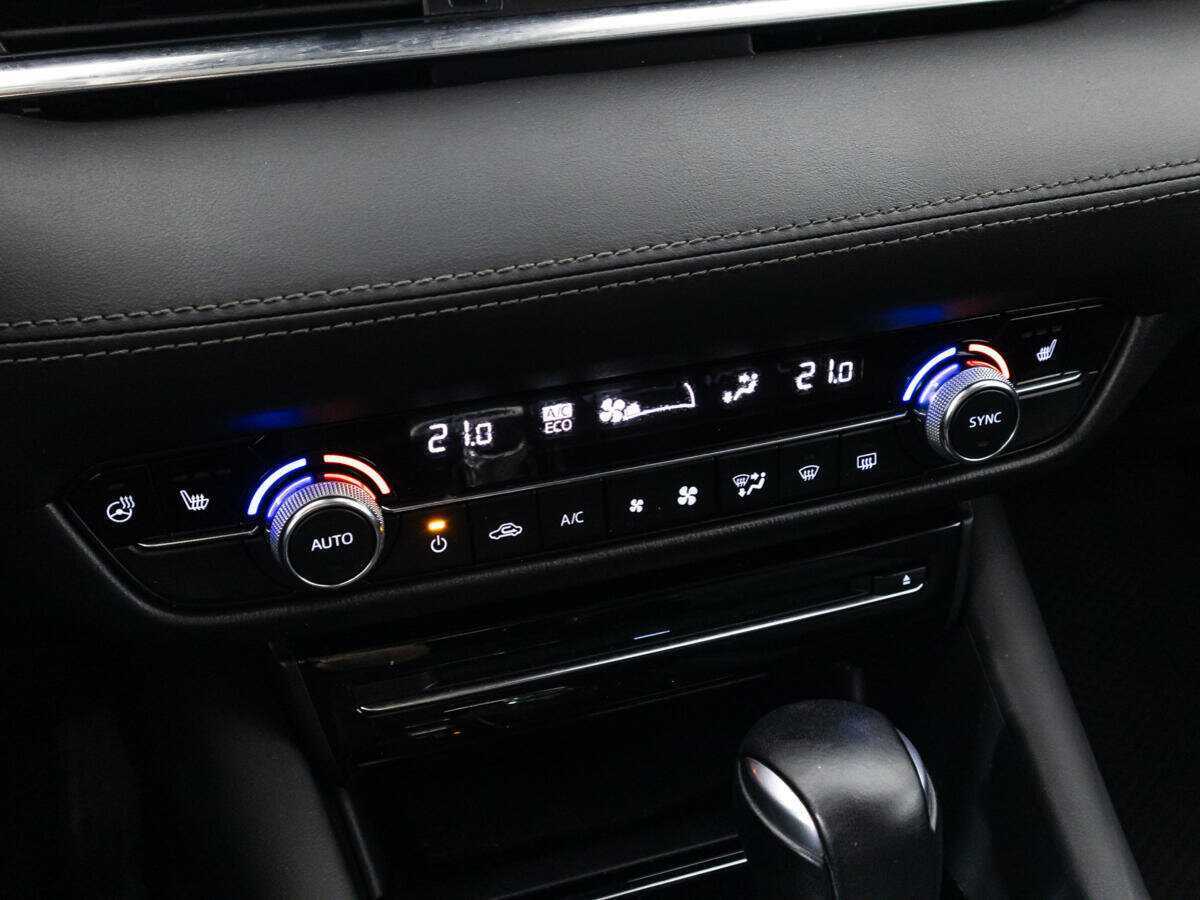 Купить Mazda 6 с пробегом. Фото: #14